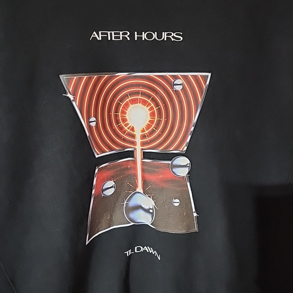 The Weeknd After Hours Till Dawn 2022 Tour Sweatshirt Men’s L  Official Merch - Picture 4 of 5